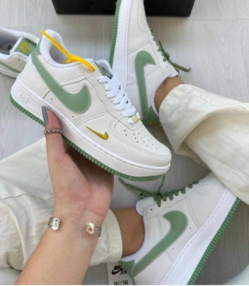 Tênis Nike Branco Verde